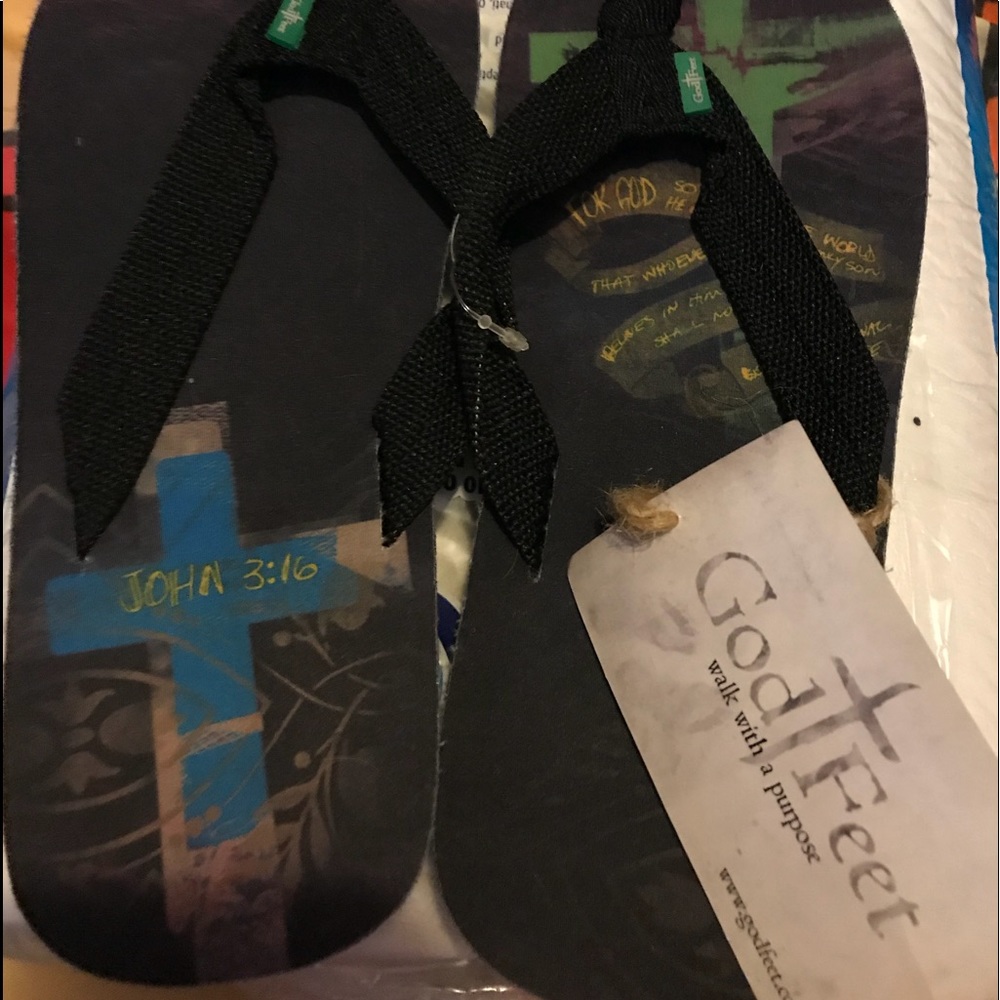 God feet sandals